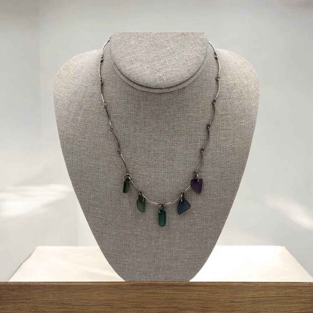 Gorgeous 925 Sterling Silver Necklace with Agate, Chalcedony and Amethyst!